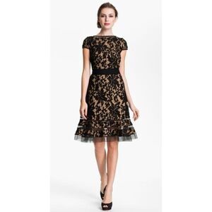 Tadashi Shoji Lace Overlay Dress in Black Size 6 / Pristine
